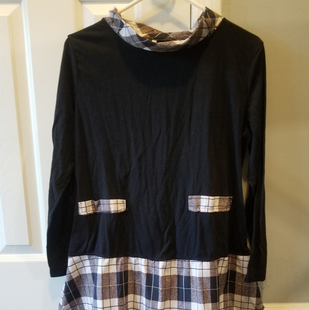 Designer unknown one piece 2 shirt look top - Picture 1 of 3